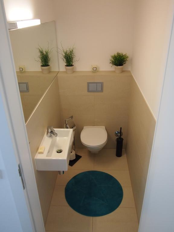 Apartment Schlosspark Am Traunsee Altmuenster Room photo
